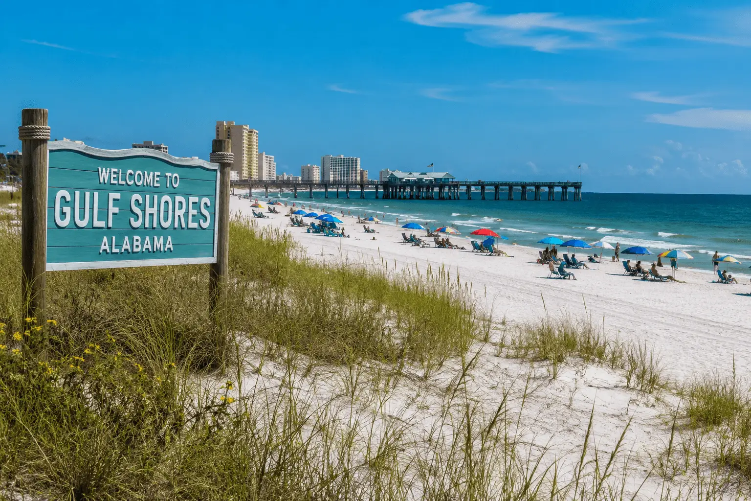 Gulf Shores Alabama family fun attracts visitors from across the Southeast looking for beautiful beaches, outdoor adventure, and unforgettable memories.